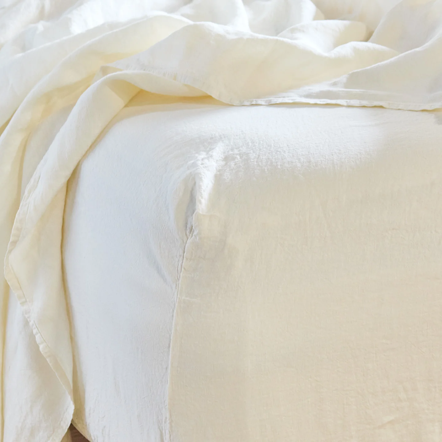 Simple Linen Flat Sheet - Ivory - Image 6