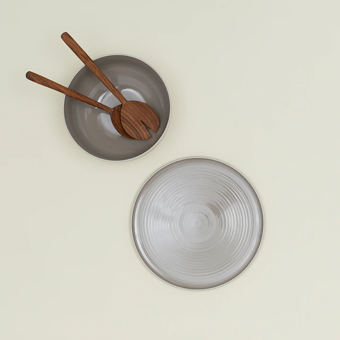 Essential Serveware, 2 Piece Set - Light Grey - Image 3