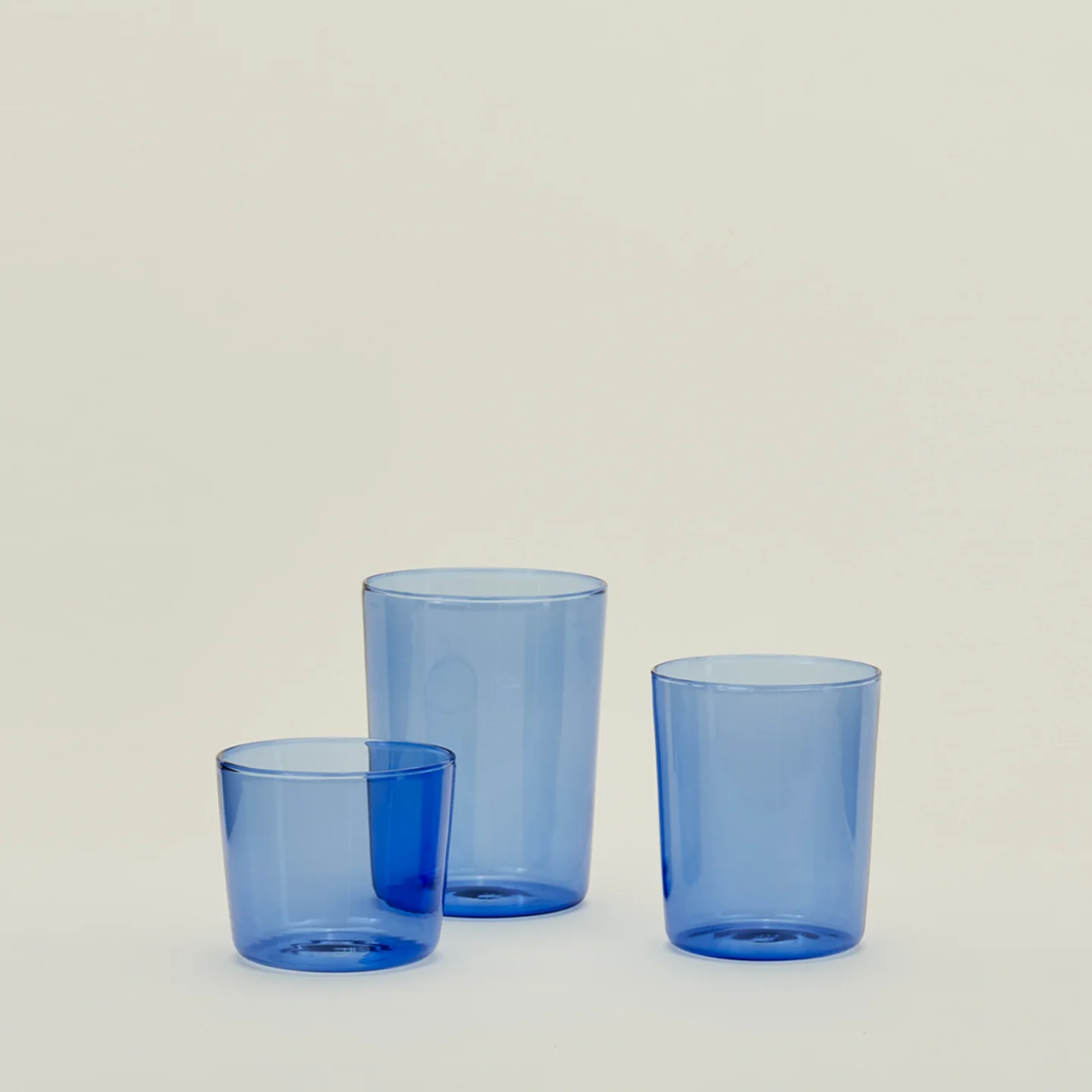 Essential Glassware, Set of 4 - Blue - Image 2