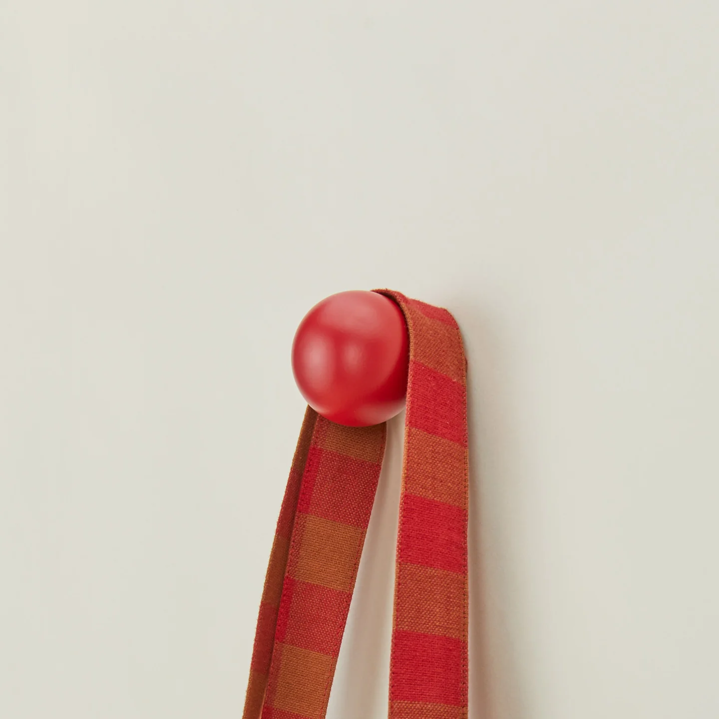 Essential Sphere Hook - Red - Image 2