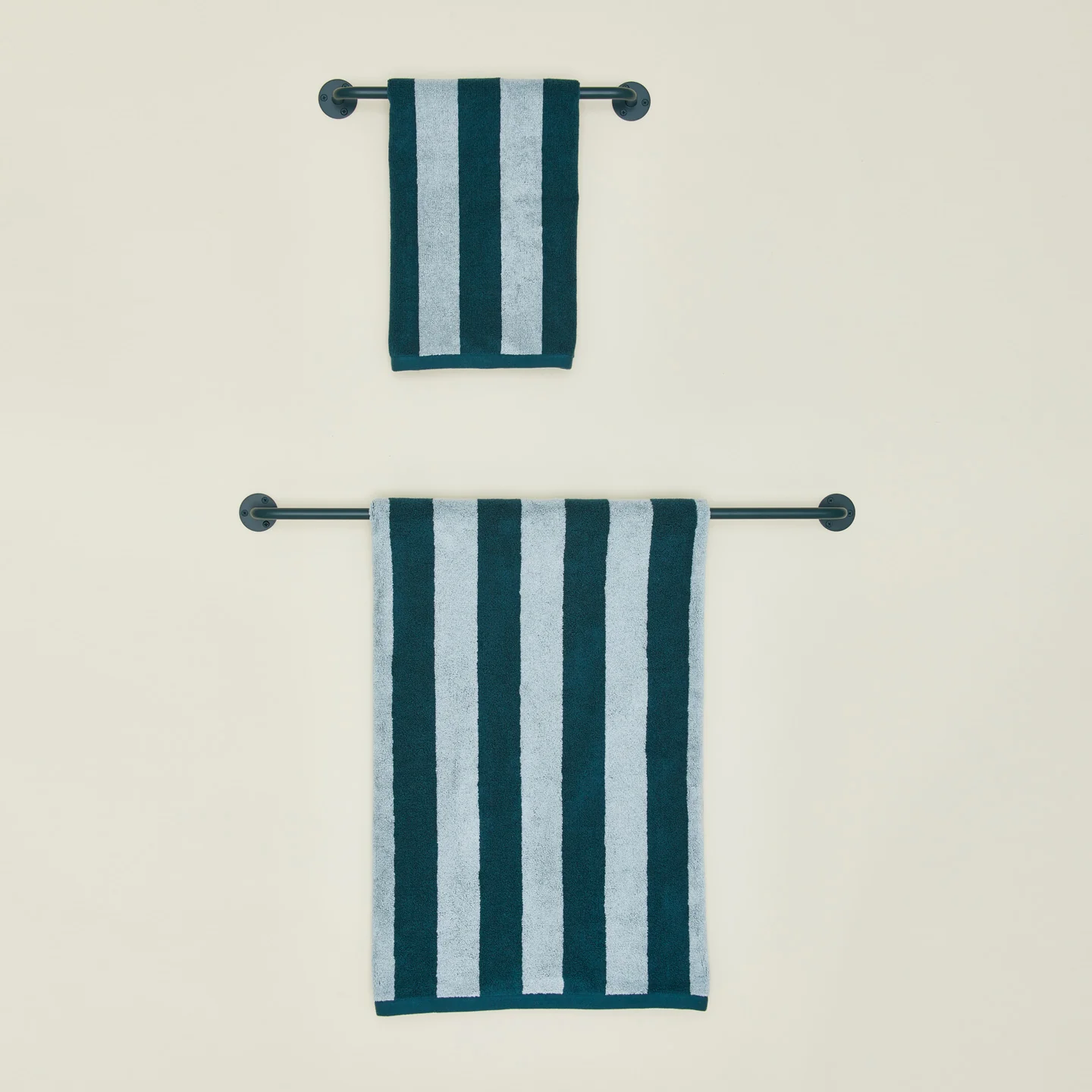 Essential Towel Bar - Peacock - Image 3