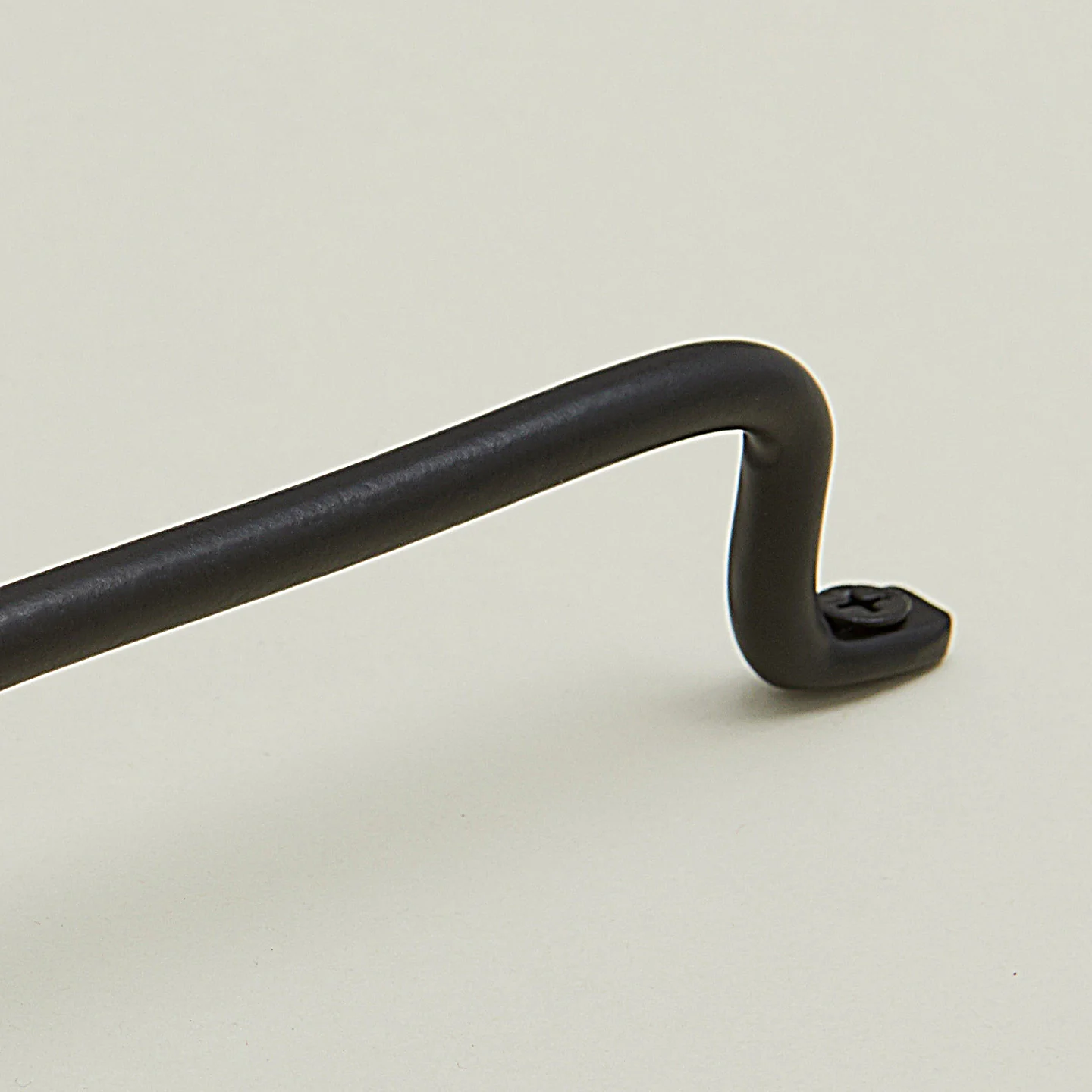 Iron Handle - Image 4