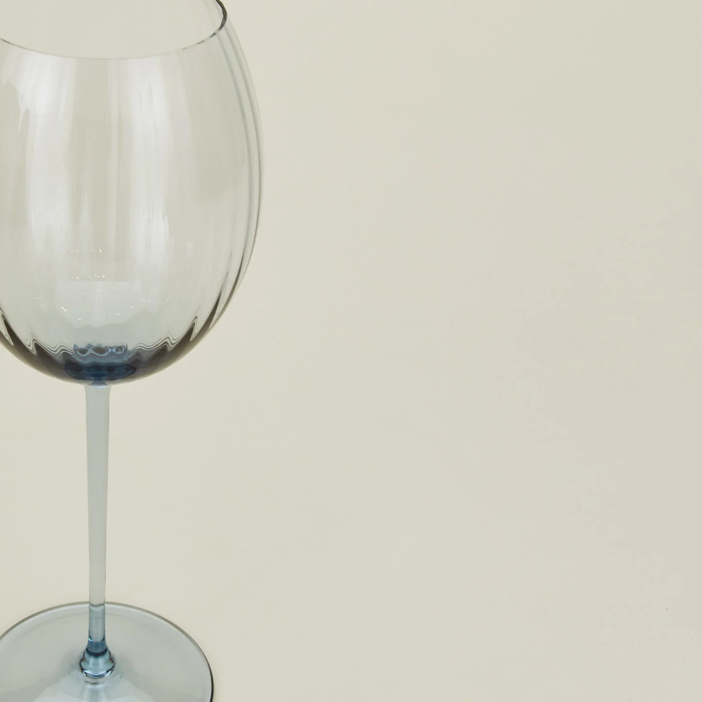 Ribbed White Wine Glass, Set of 2 - Blue - Image 3
