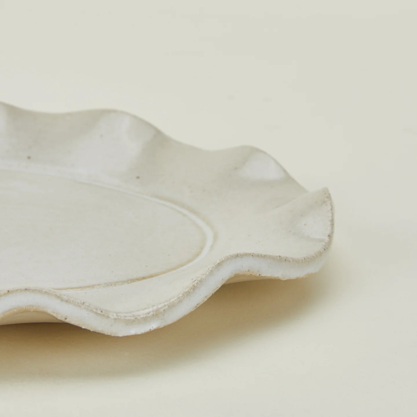Ruffle Edge Platter - Image 4
