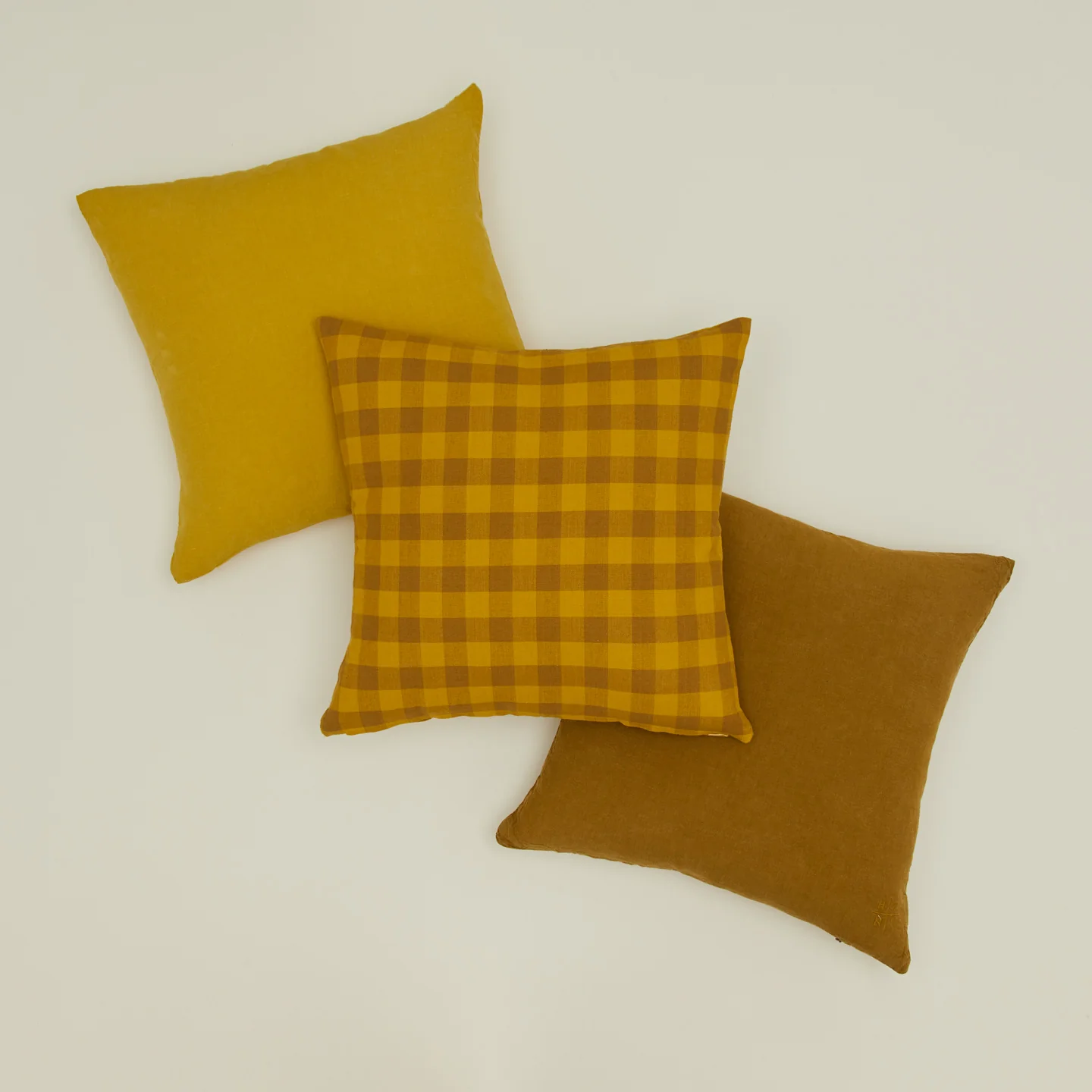 Simple Linen 18x18 Pillow - Bronze - Image 6