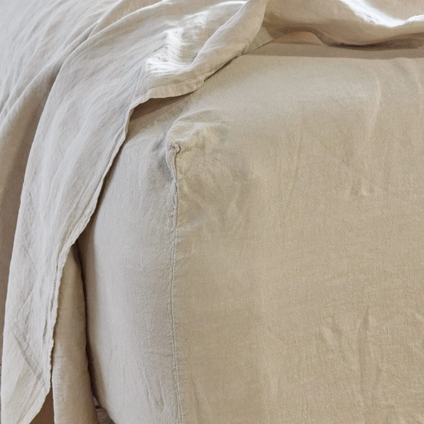 Simple Linen Fitted Sheet - Flax - Image 6