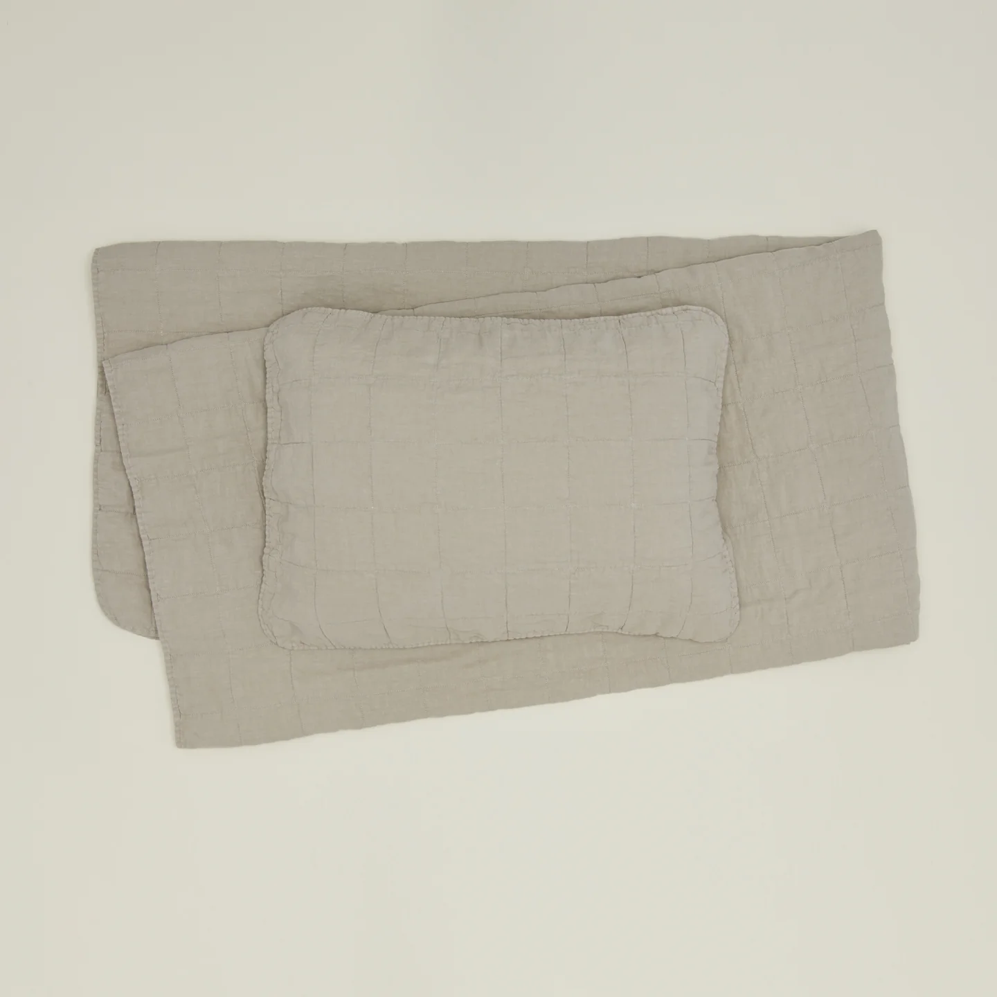 Simple Linen Quilt - Flax - Image 4