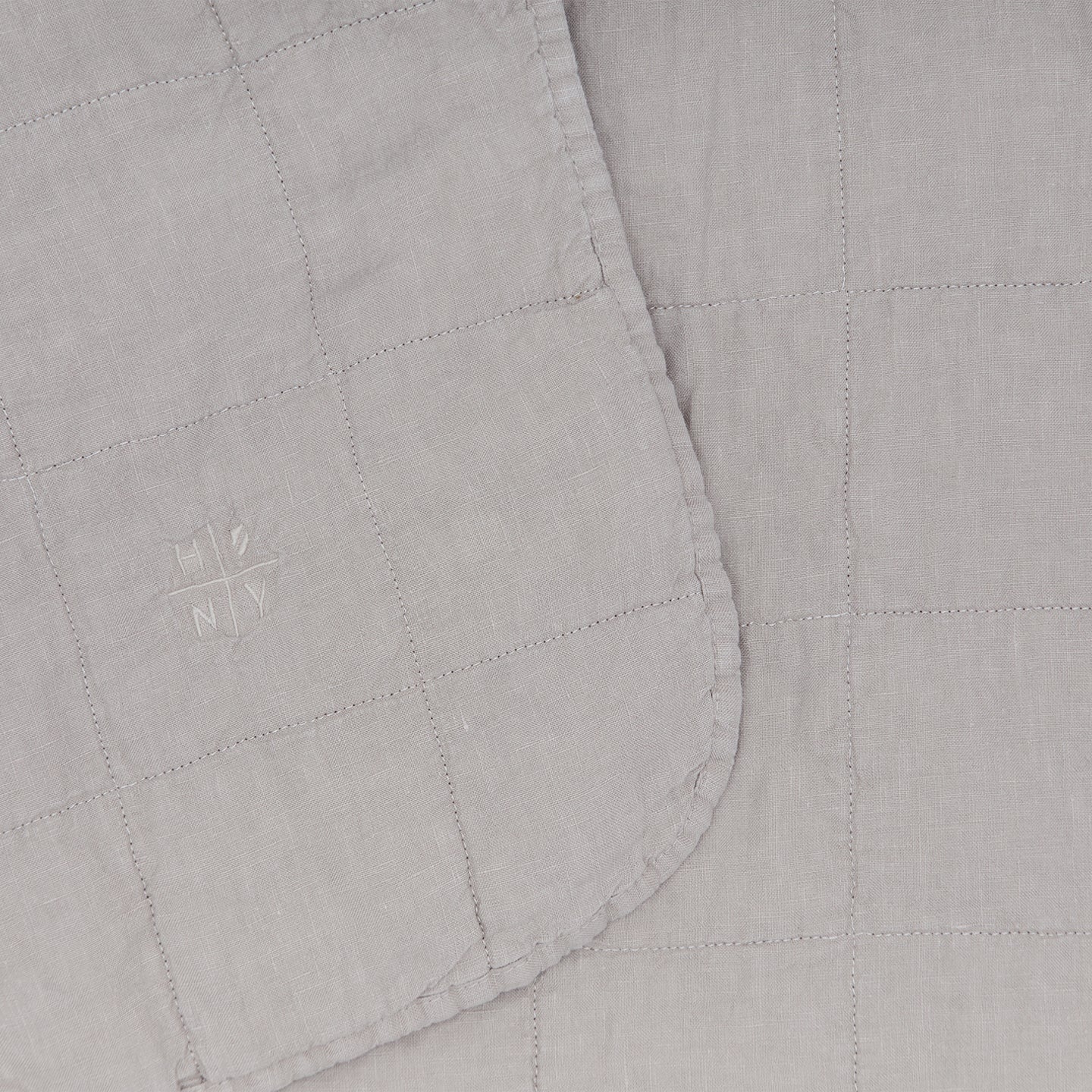 Simple Linen Quilted Throw - Light Grey - Image 3