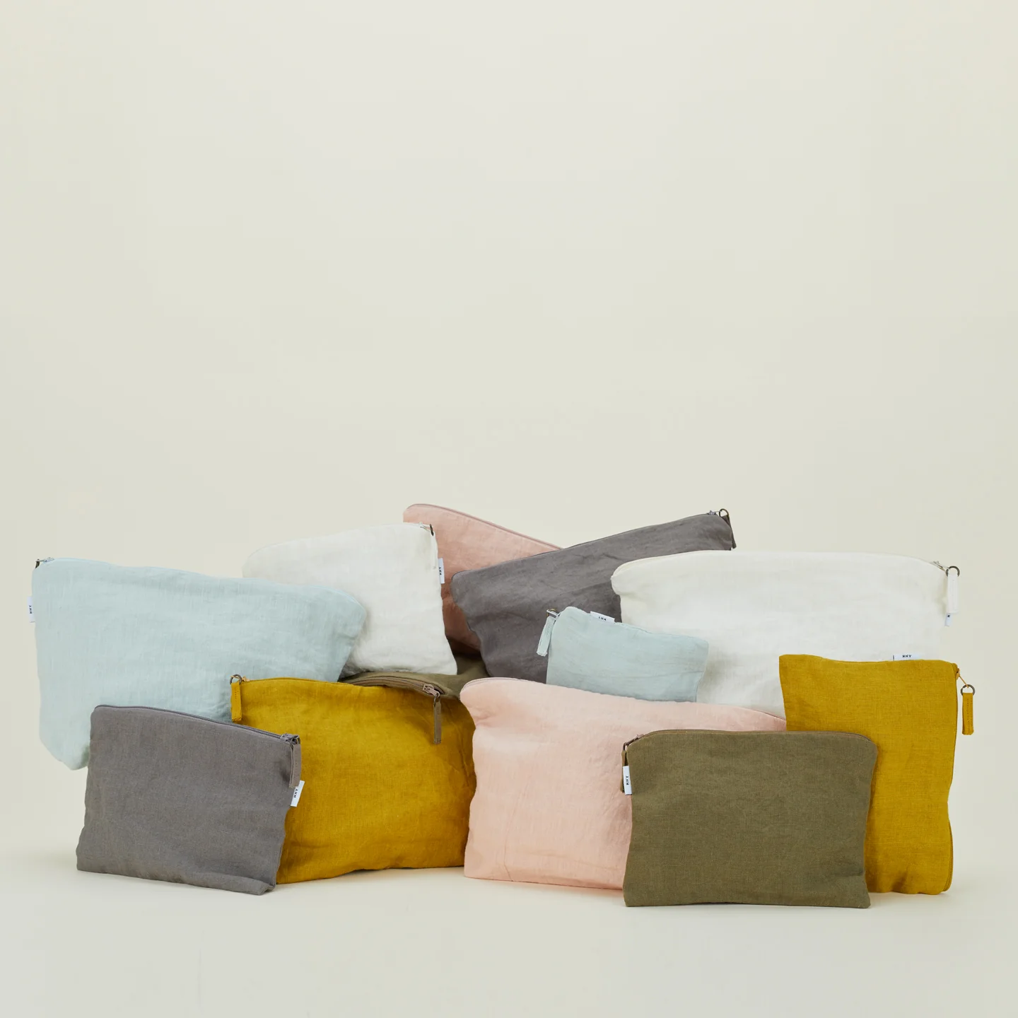 Simple Linen Zipper Pouch - Sky - Image 5