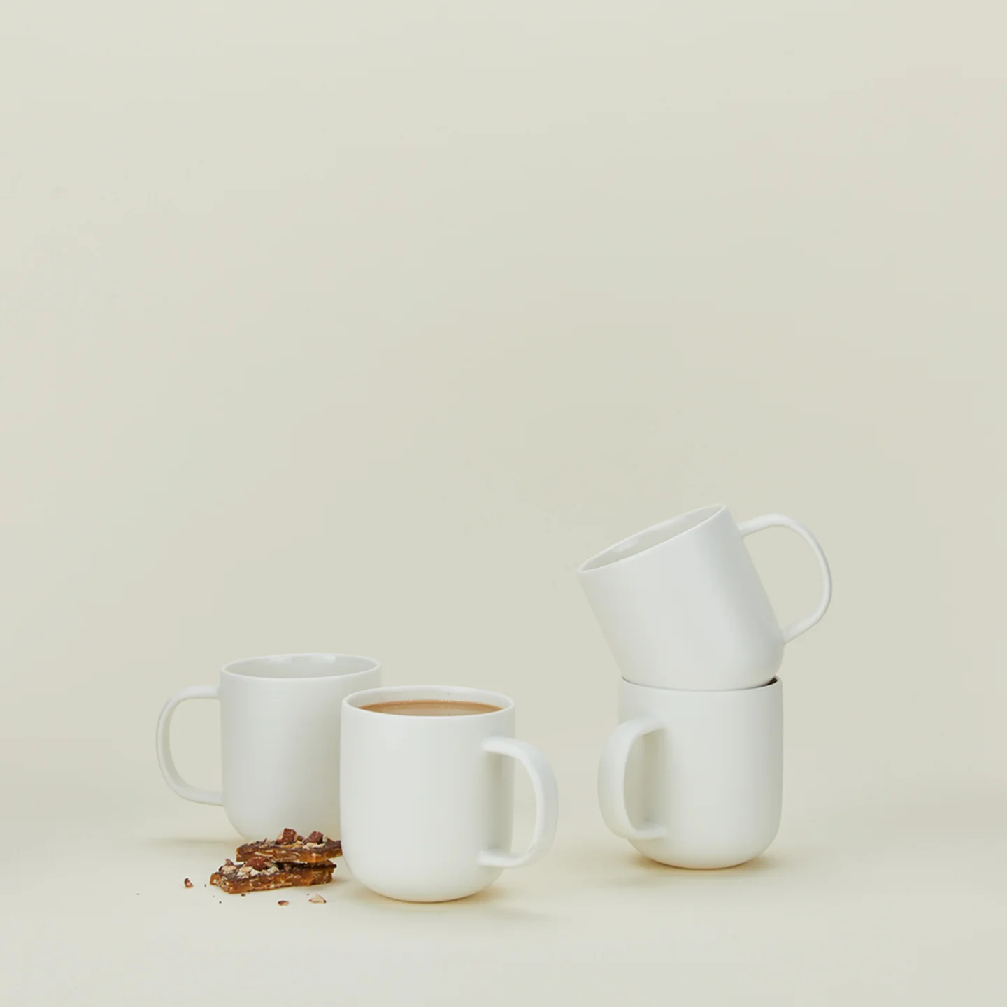 Simple Porcelain Mug, Set of 4 - Image 2