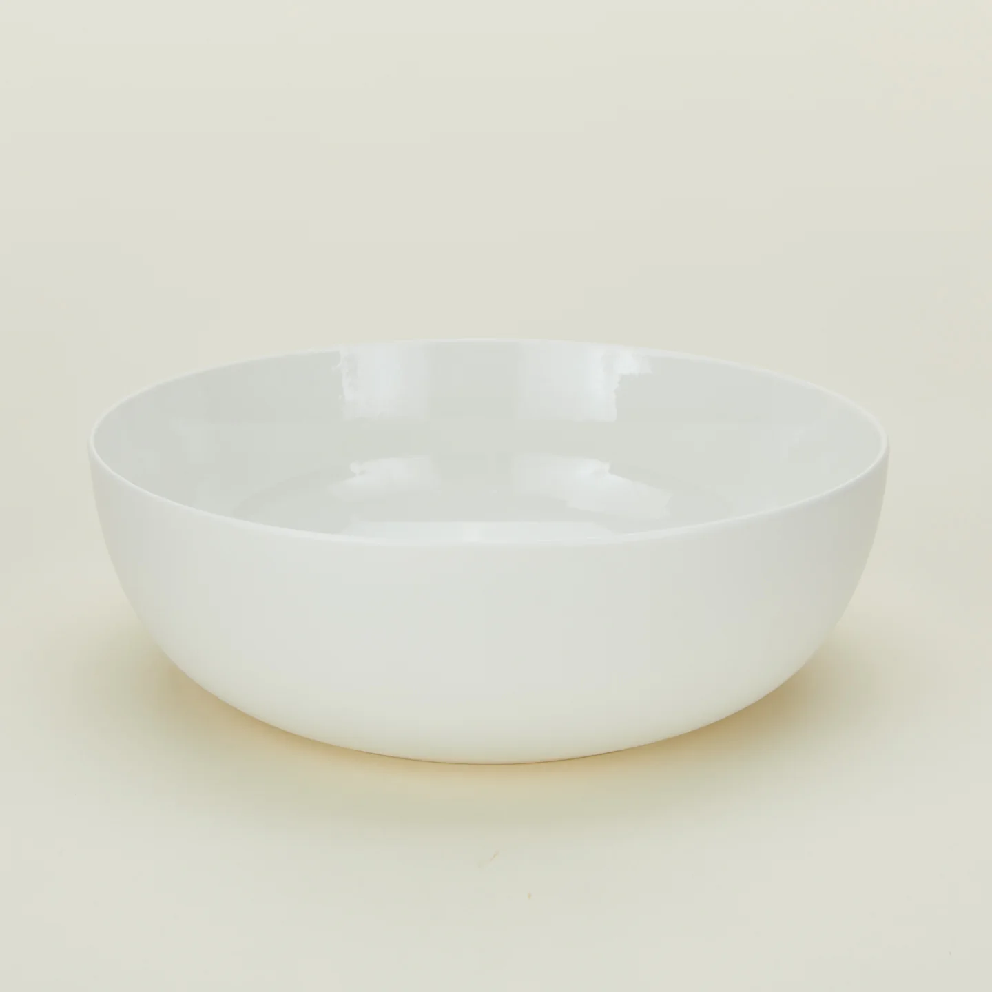 Simple Porcelain Serving Bowl - Image 4