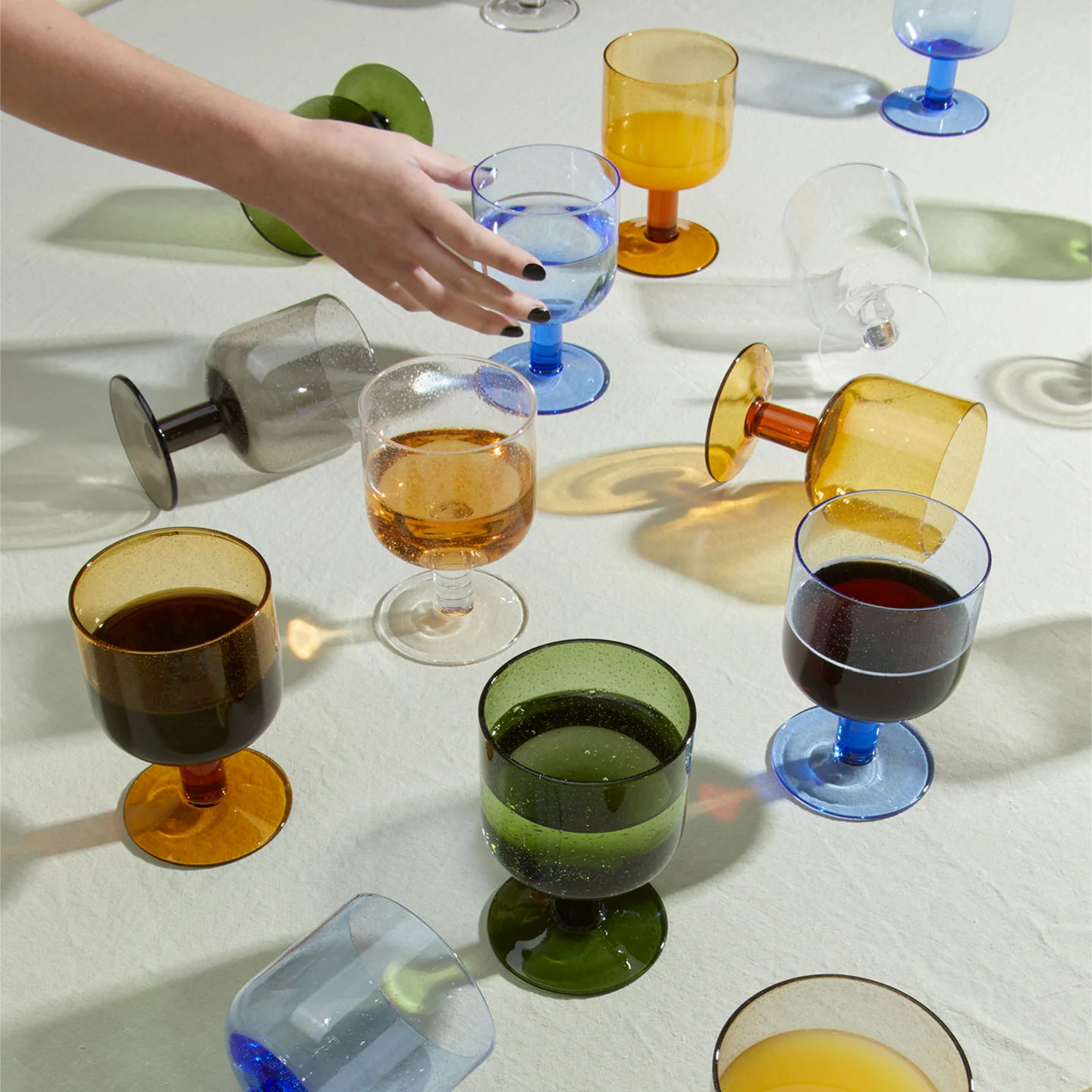 Simple Seeded Glassware, Set of 4 - Smoke - Image 5