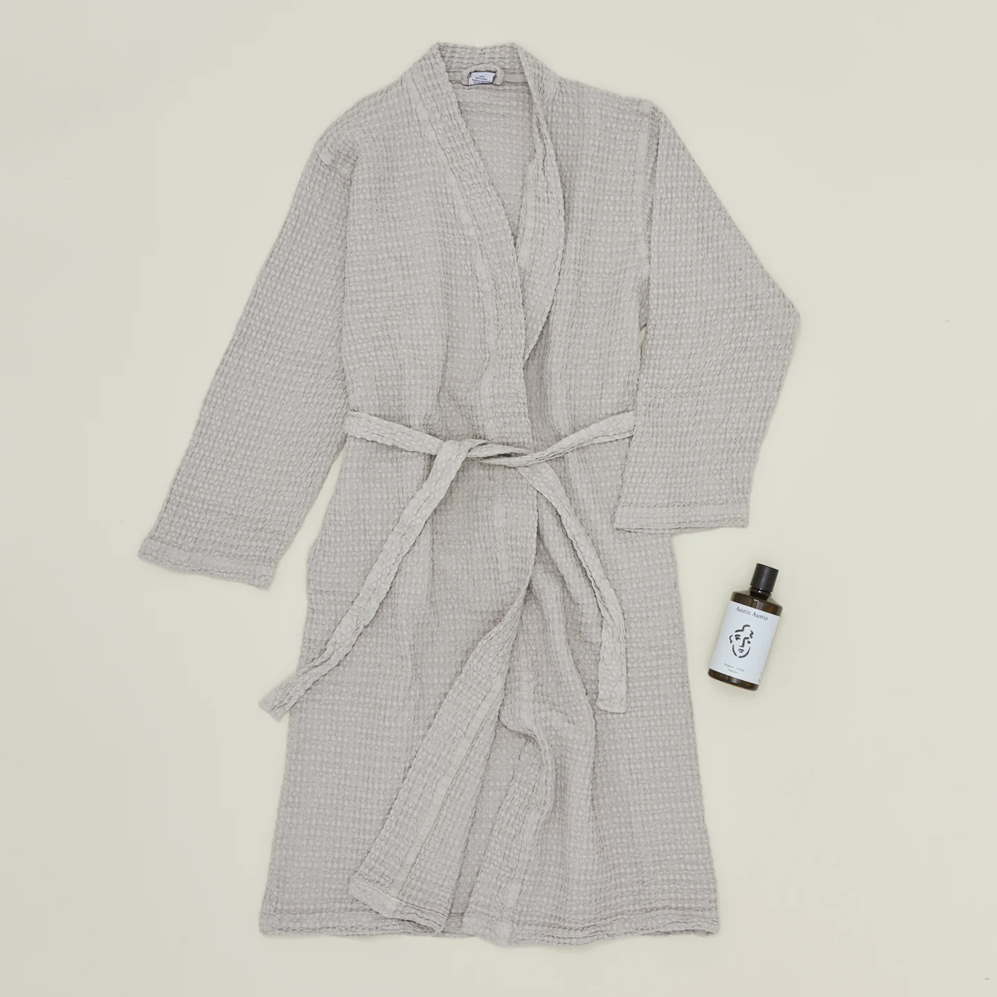 Simple Waffle Bathrobe - Light Grey - Image 3