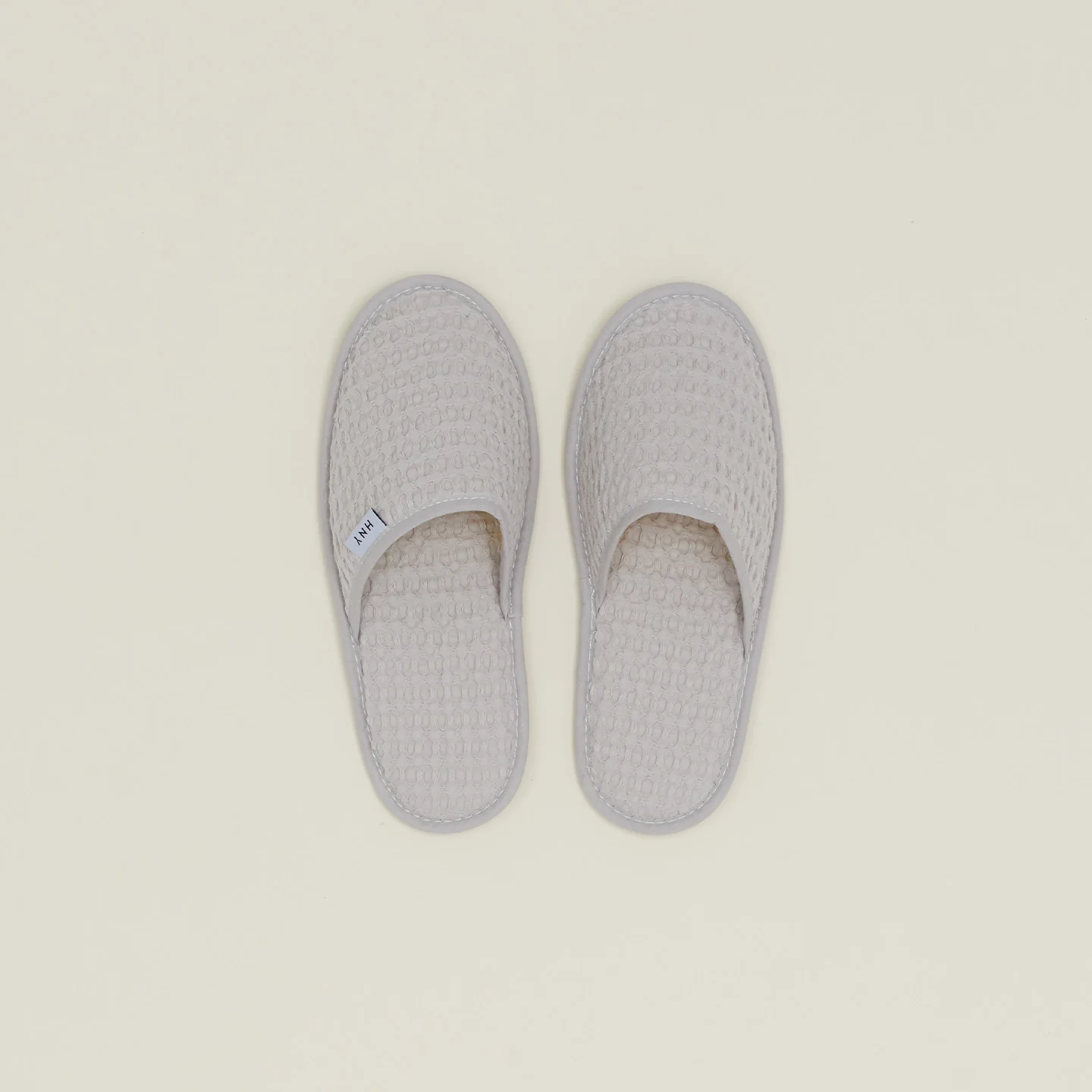 Simple Waffle Slippers - Light Grey