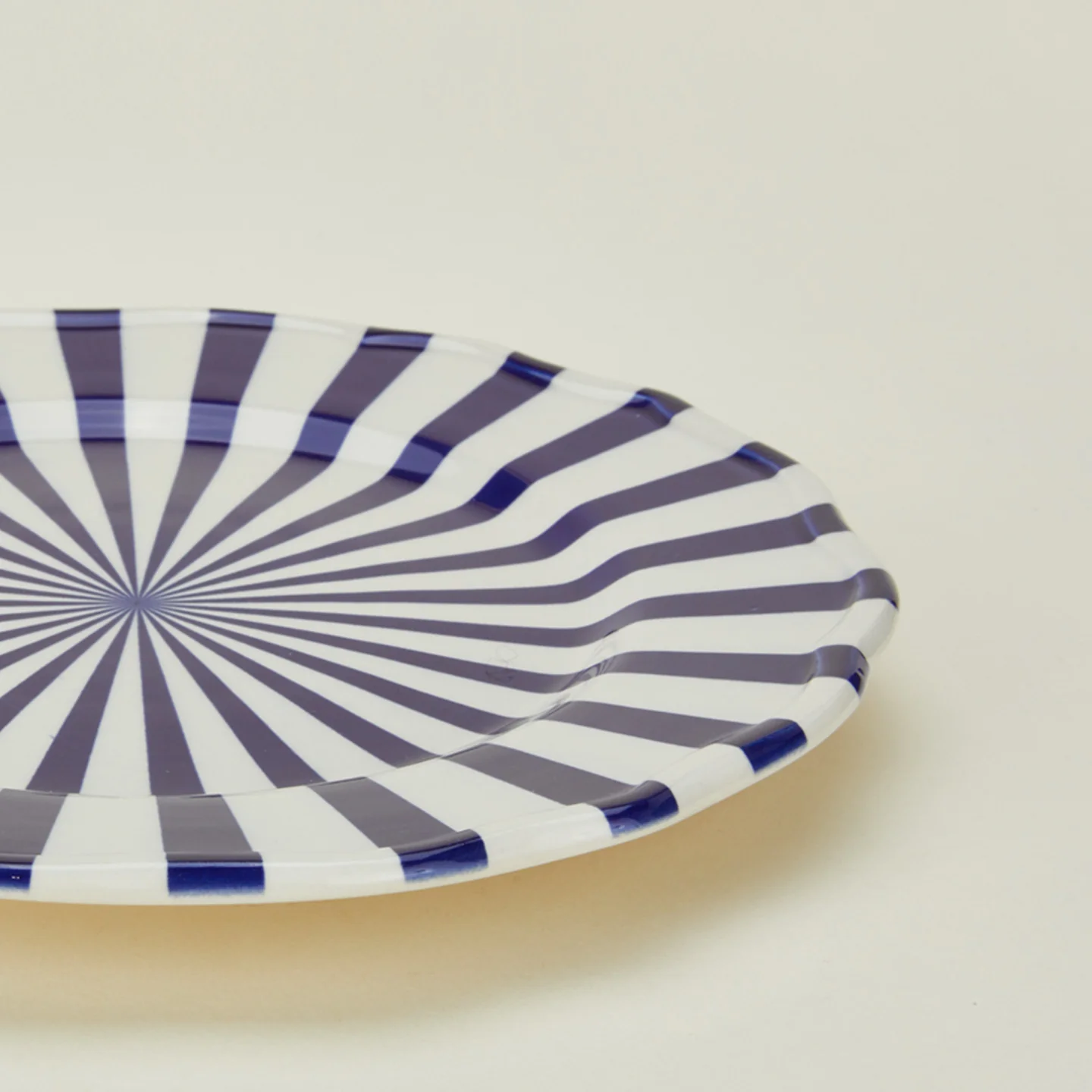 Starburst Salad Plate - Image 5