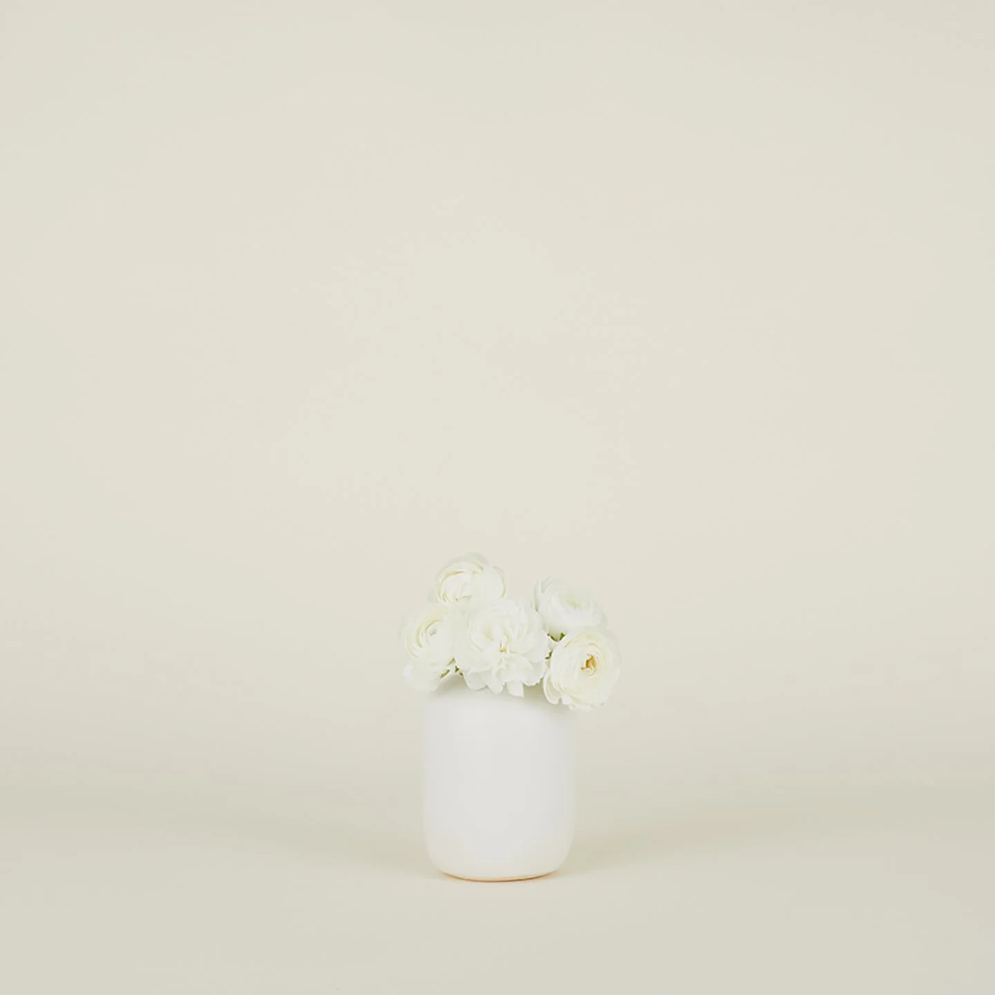 Stoneware Vase - Eggshell - Image 4