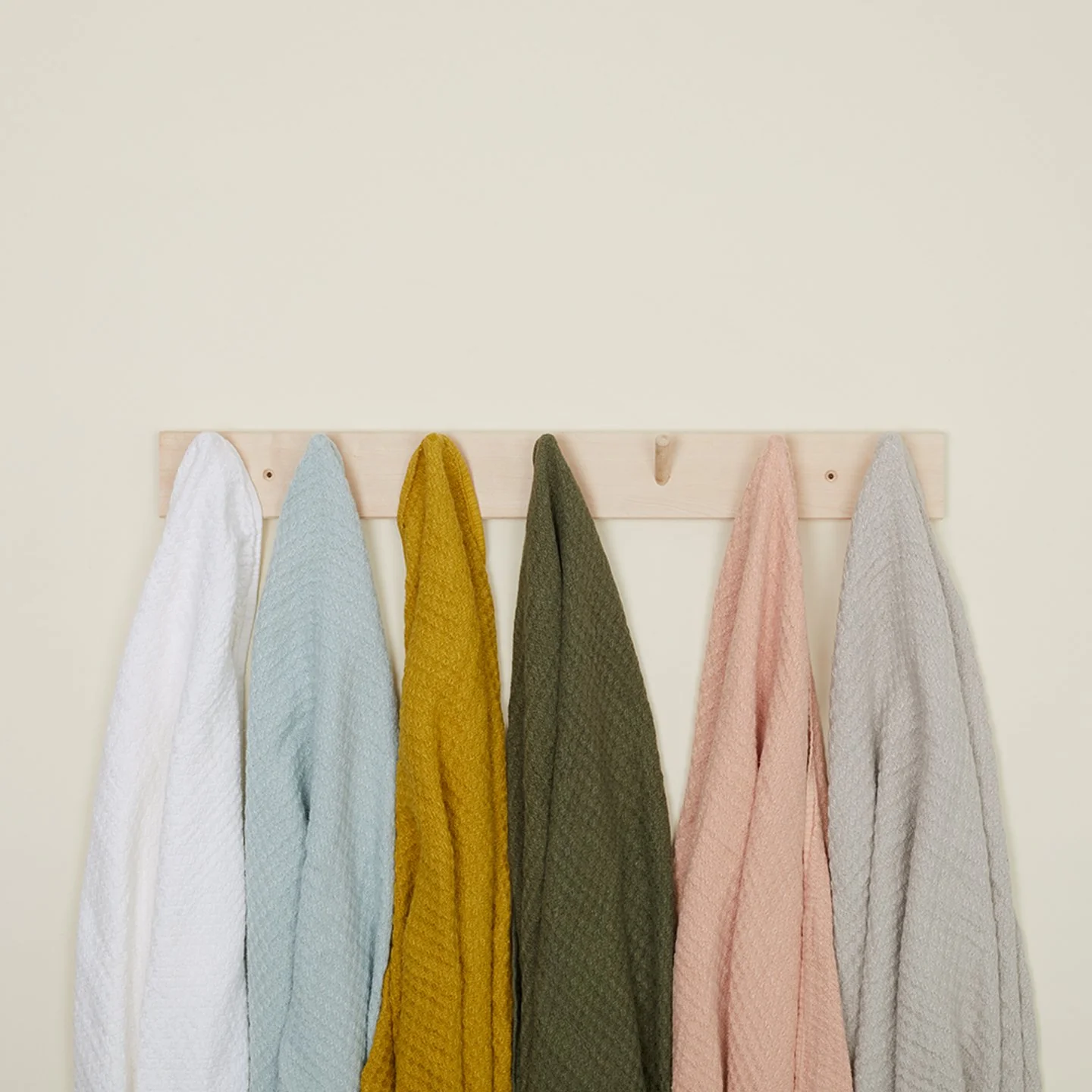 Wooden Rack - Four Hooks - Image 3